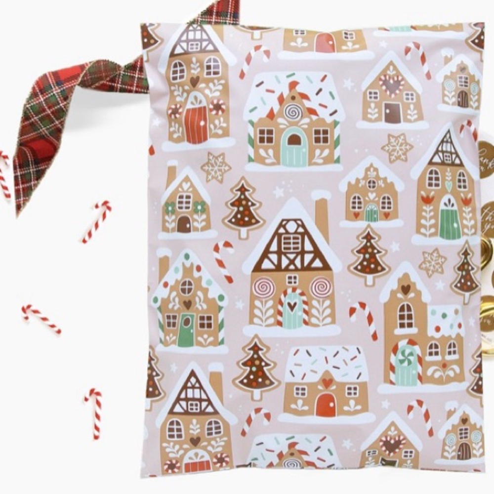 Set of 20 Gingerbread House Christmas Poly Mailers 10x13 Holiday Packaging Pink